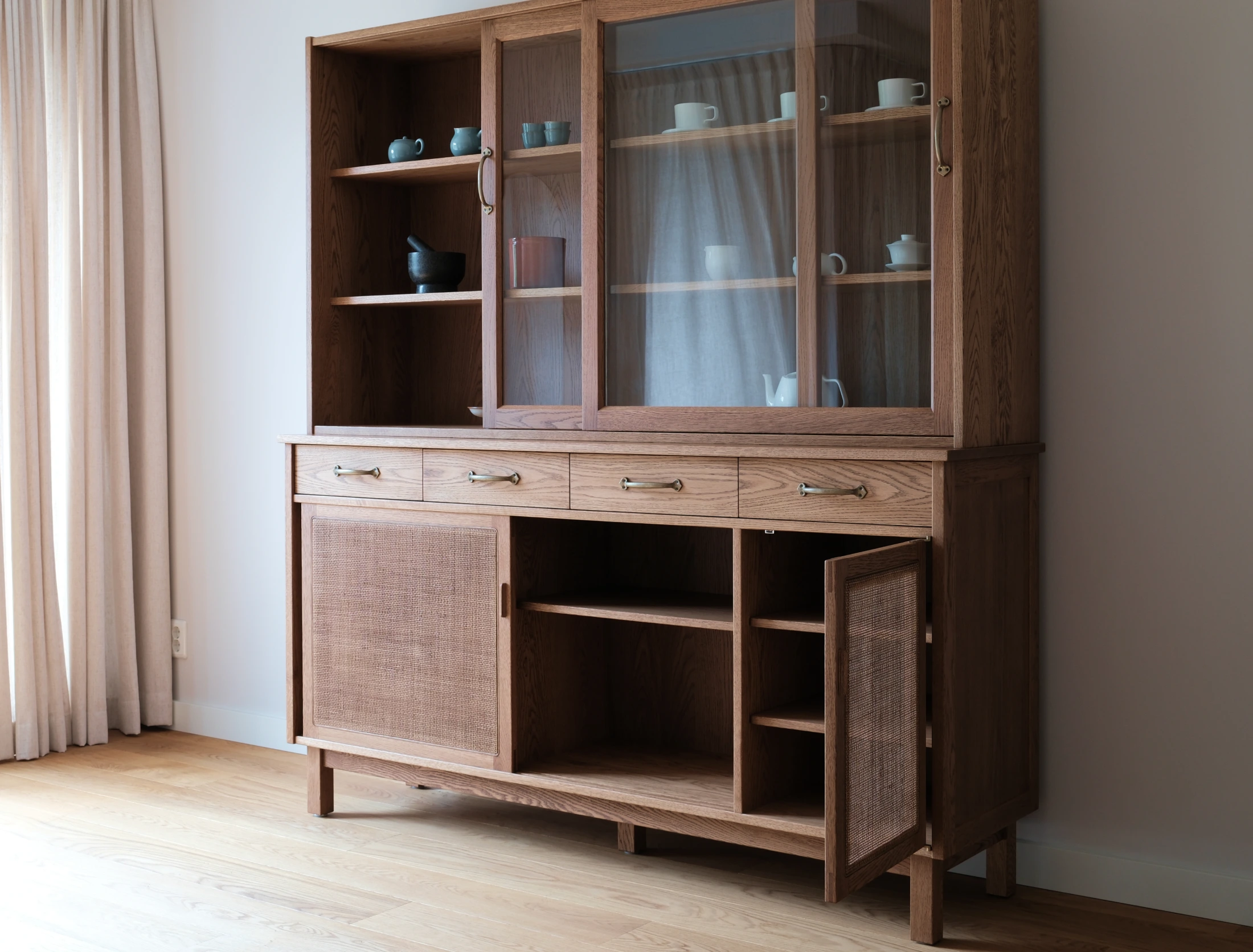 CB04 Cabinet