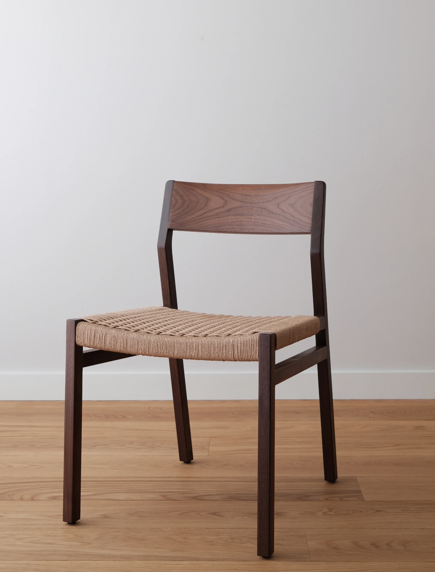 CH03-A side chair papercord