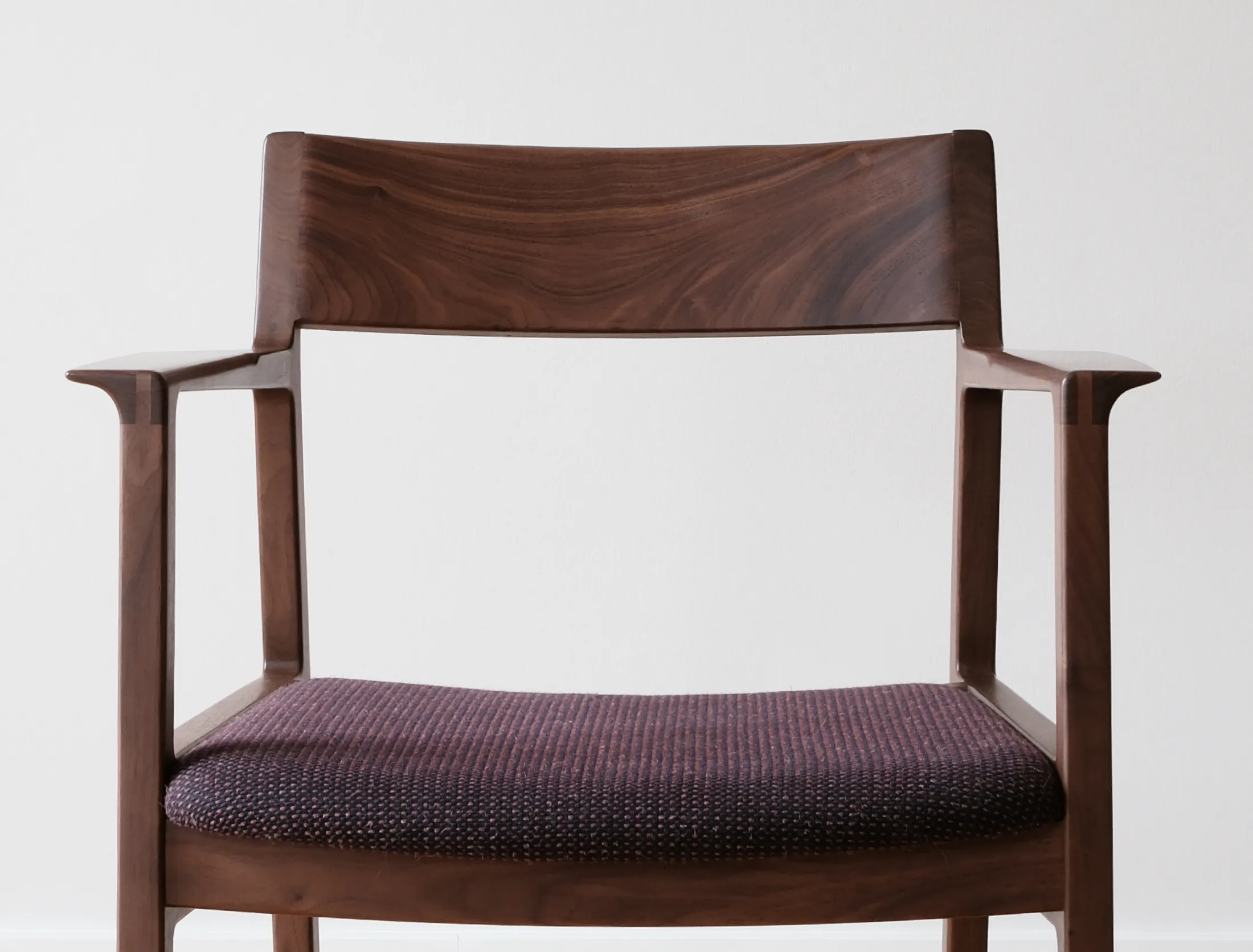 CB03 upholstered 3/4 front